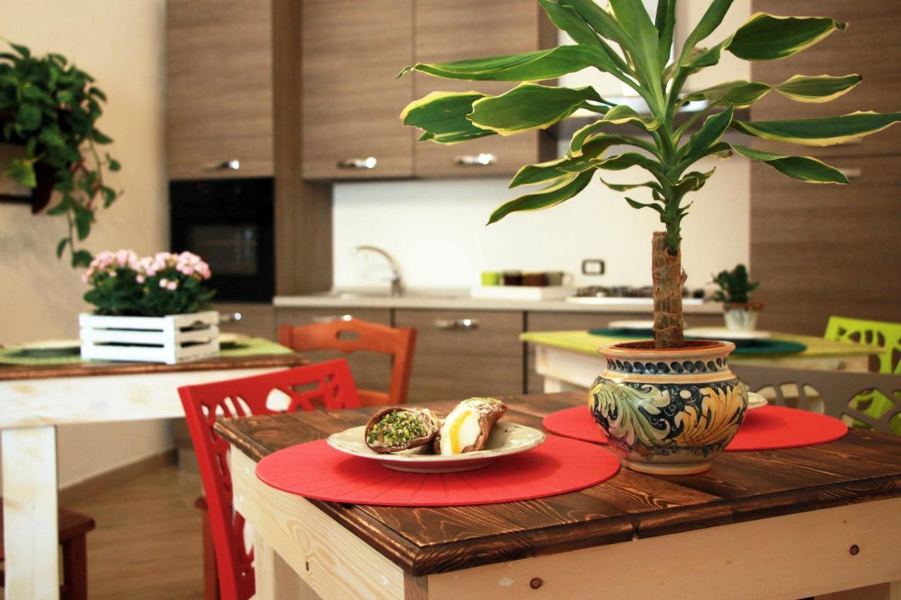 Il Sole Dei Greci Bed & Breakfast อากริเจนโต ภายนอก รูปภาพ